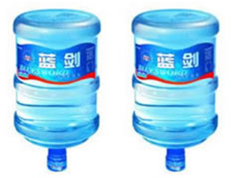藍(lán)劍天然礦泉水2