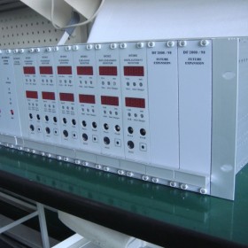 JM-X-321智能軸向位移監(jiān)測保護(hù)儀