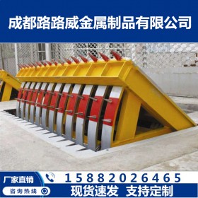 全自動液壓翻版路障機地埋式路障防沖撞隔離樁 禁區(qū)擋車路障機 反恐路障機
