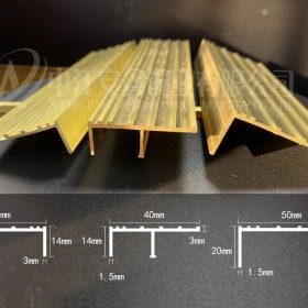 安鑫銅業(yè)定制批發(fā) T型 防滑銅條 規(guī)格齊全，十里河裝飾銅條，門板裝飾銅條，裝飾線銅條