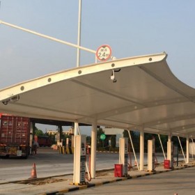 成都充電樁膜結(jié)構(gòu)車棚 汽車遮陽棚  充電樁停車棚廠家 充電樁鋼結(jié)構(gòu)車棚設(shè)計、制作安裝全包