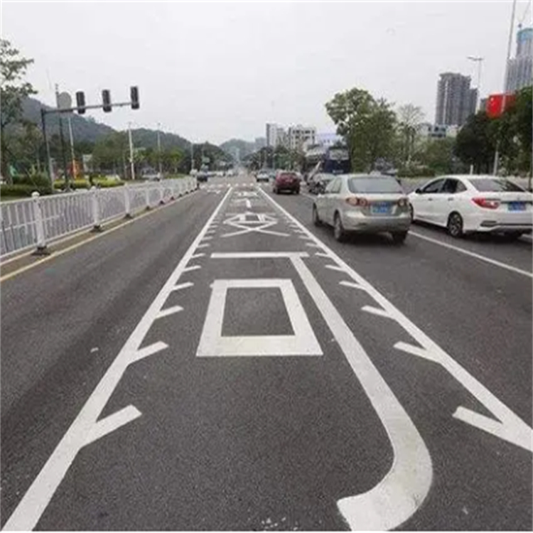 承接交通道路標線熱熔震蕩廠區(qū)停車場劃線工程 瑞祥宏燊