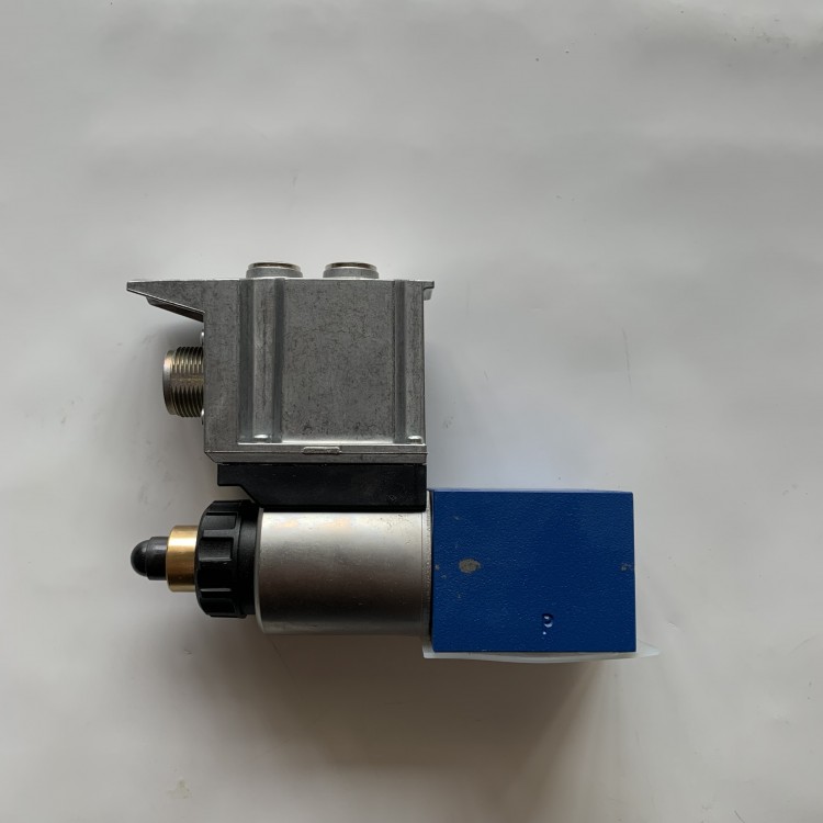 力士樂溢流閥 品牌廠家 力士樂電磁閥現(xiàn)貨 型號DBETE-6X-315G24K31F1V