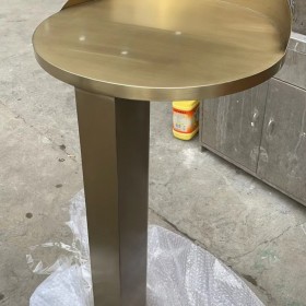成都不銹鋼304材質(zhì)制品設計售樓部前臺迎賓臺鍍鈦拉絲噴塑表面