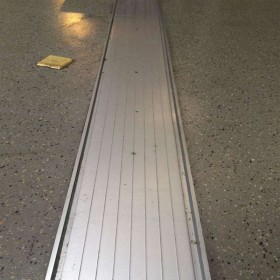寧夏伸縮縫加工廠家直銷銀川成品伸縮縫不銹鋼蓋板價(jià)格