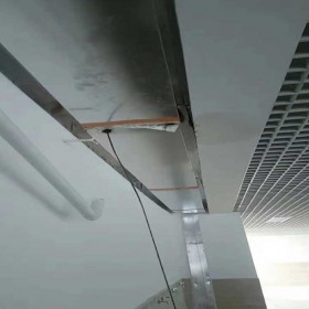 云南伸縮縫鋁板 內(nèi)墻頂棚伸縮縫 機(jī)場大樓伸縮縫材料
