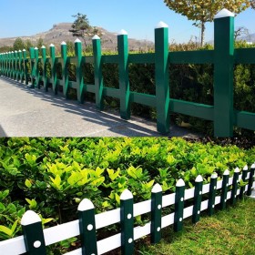公園花壇別墅護欄網(wǎng)pvc草坪圍墻圍欄柵欄藍白欄桿工廠