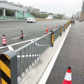 重慶高品質市政護欄 道路隔離護欄工廠