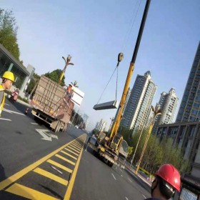 四川道路防撞護欄  市政馬路護欄 交通防撞護欄生產(chǎn)