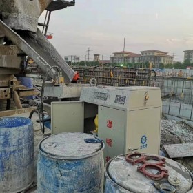 LBT8000C螺桿濕噴機(jī)  混泥土濕噴機(jī) 地鐵隧道專用 灌漿泵 注漿機(jī)  混凝土輸送泵 螺桿式注漿機(jī) 螺桿式灌漿泵  噴漿機(jī) 打印機(jī)輸送泵