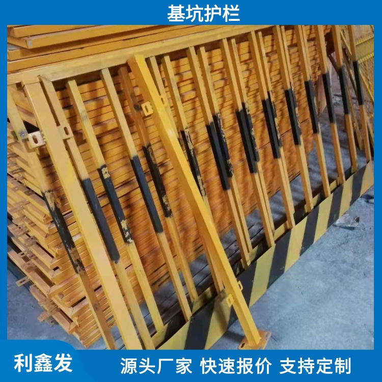 藍色清新場景美妝保濕護膚面膜產(chǎn)品展示寶貝主圖 (13)