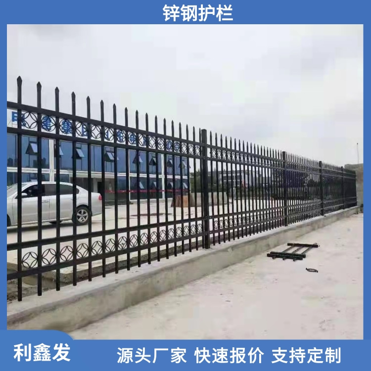 藍(lán)色清新場(chǎng)景美妝保濕護(hù)膚面膜產(chǎn)品展示寶貝主圖 (1)