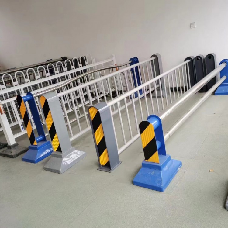 市政防護(hù)欄 城市交通廣告牌道路隔離欄 支持定制