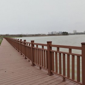 戶外塑木護(hù)欄景觀  公園柵欄隔離欄 河道仿木景區(qū)護(hù)欄桿 水泥仿木欄桿