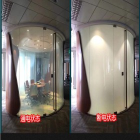 重慶直銷(xiāo)調(diào)光玻璃 霧化玻璃 高透 變色 智能 電控 通電透明 斷電霧化