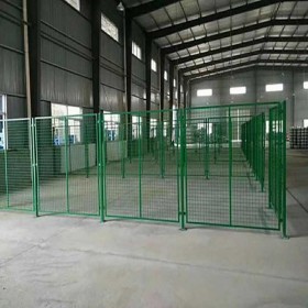 四川車間圍欄 廠區(qū)圍欄網(wǎng) 籃球場圍欄現(xiàn)貨供應(yīng)