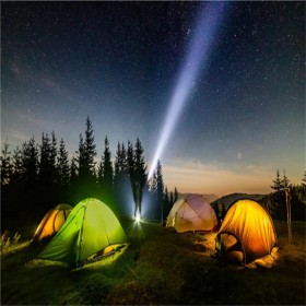 浪漫星空露營帳篷廠家批發(fā)價格 星空帳篷露營 火鍋帳篷三角戶外帳篷小屋星空帳篷網(wǎng)紅民宿野餐攝影帳篷室內(nèi)室外