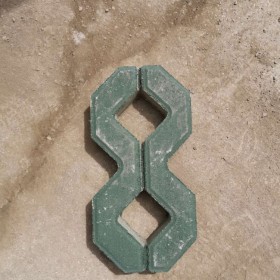 綠色植草磚 高強(qiáng)度井字磚 園林綠化廣場停車場八字磚 廠家批發(fā)