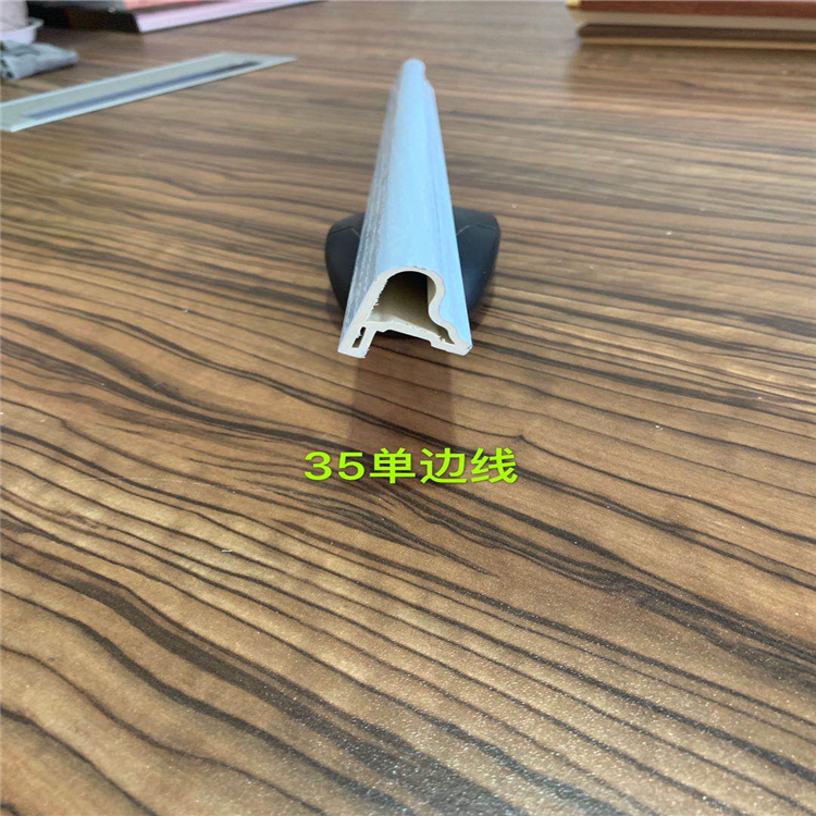 成都浩鵬集成墻板 集成墻板批發(fā) 定制防蟲(chóng)蛀集成墻板