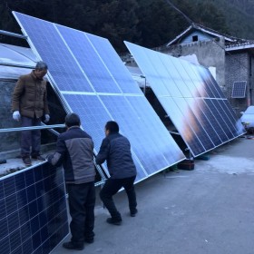 3000W-5000W小型太陽能離網發(fā)電系統(tǒng)家用戶外帶空凋、冰箱，電磁爐