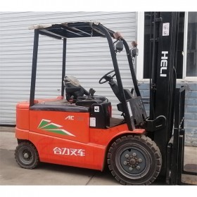 合力四輪平衡式叉車 二手龍工叉車 租售均可