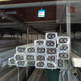四川工業(yè)鋁型材批發(fā)成品定制  四川蓉美華鋁業(yè)免費測量方案設(shè)計