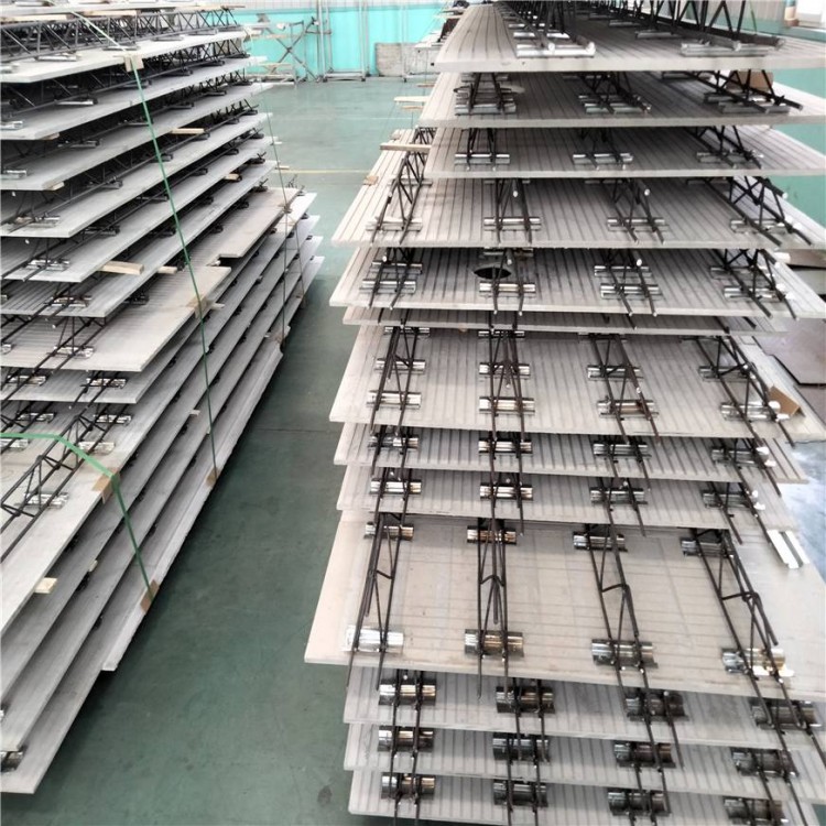 鋼筋桁架樓承板 抗壓強度高 節(jié)省施工時間 導電系數(shù)低穩(wěn)定性好