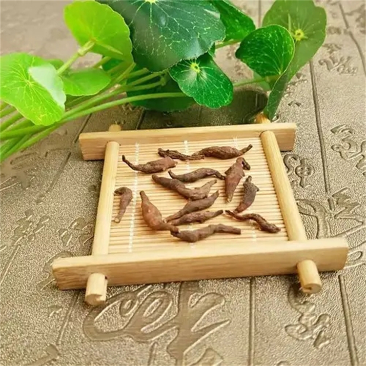石蒜堿  476-28-8 對(duì)照品 標(biāo)準(zhǔn)品 HPLC≥98%