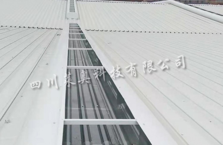 公司喜簽零部件生產(chǎn)廠房敞開(kāi)式順坡通風(fēng)器訂單