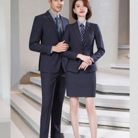 成都西服定制  專業(yè)團(tuán)隊西服定制廠家