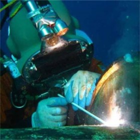 混凝土水下切割 水下切割施工 多年水下施工作業(yè)經(jīng)驗