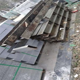 建筑廢料回收 鋼材回收 平臺(tái)回收 廢鐵回收 萬(wàn)厚鑫工廠回收