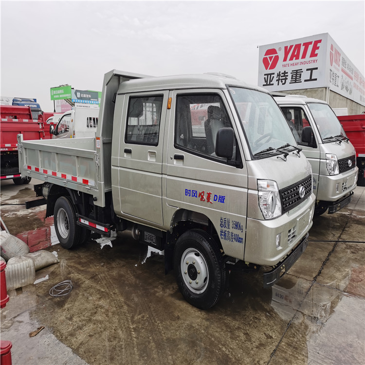 11)時(shí)風(fēng)風(fēng)菱雙排自卸汽車2
