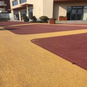 當陽市 現(xiàn)澆透水地面 商業(yè)街彩色混凝土 生態(tài)透水砼 供應商