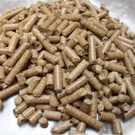 松木生物質(zhì)顆粒 四川生產(chǎn)銷售生物質(zhì)顆粒廠家 現(xiàn)貨批發(fā)環(huán)保木質(zhì)顆粒 松木實木環(huán)保顆粒燃料