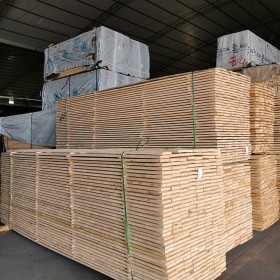 進口烘干云杉原材料 烘干料 新弘瑞森廠家批發(fā)