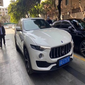 豪車租賃-提供應(yīng)短期長(zhǎng)期租賃服務(wù)