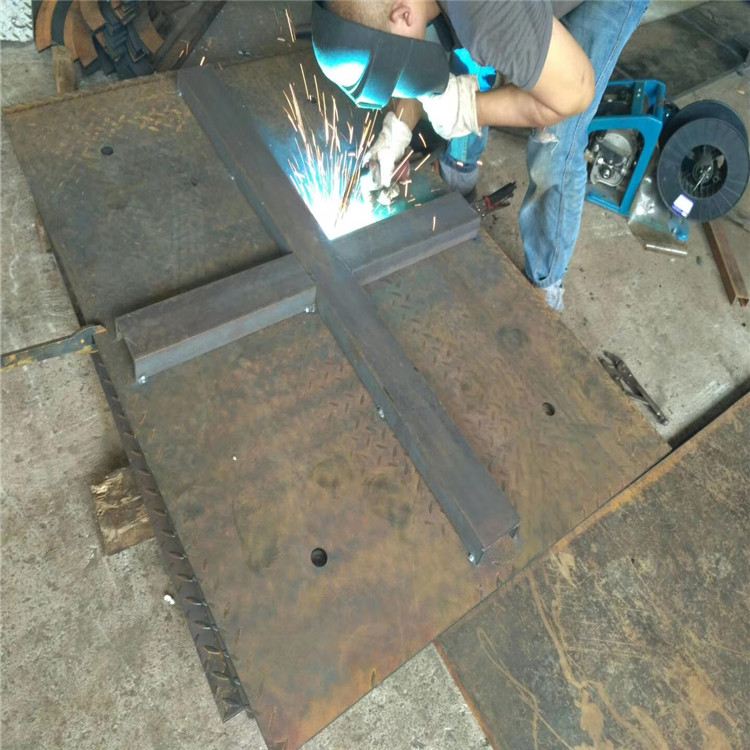 宜工機(jī)械瀘州礦山機(jī)械生產(chǎn)廠 價格專業(yè)加工廠