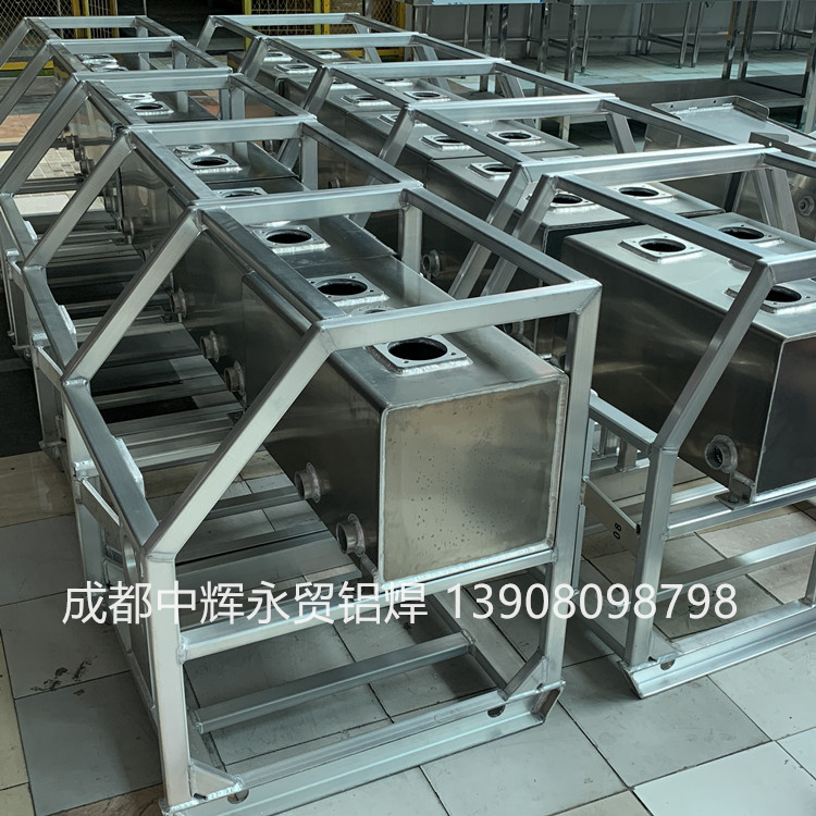 鋁合金液壓油箱定制 便攜式鉆機柴油箱體加工生產(chǎn)