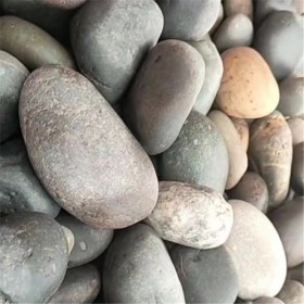 彩色鵝卵石 5-8公分 天然鵝卵石濾料 五彩色鵝卵石子 環(huán)境美化用鵝卵石
