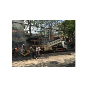 昆明市普洱市透水混凝土  彩色透水混凝土  海綿城市 壓?；炷?彩色透水混凝土如何施工 裝飾混凝土 量大從優(yōu) 免費(fèi)送貨到工地