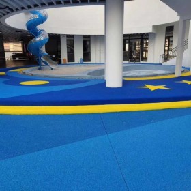 重慶市涪陵區(qū)彩色透水混凝土地坪  彩色透水混凝土道路 透水混凝土施工價(jià)格 彩色透水混凝土材料生產(chǎn)廠家   壓?；炷敛牧蠌S家報(bào)價(jià)  5公分透水混凝土施工價(jià)格