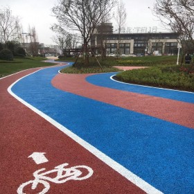 樂山市 透水混凝土場地 透水道路混泥土 透水混凝土步道 質量優(yōu)先