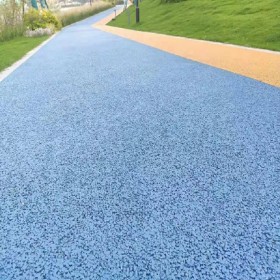 烏魯木齊市 c25彩色混凝土 園林透水地坪 透水地坪膠結(jié)料 免費到地技術(shù)指導(dǎo)