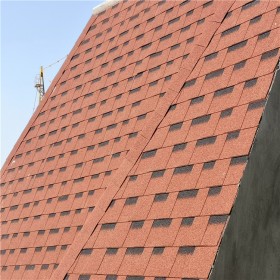 玻纖瓦廠家 簡(jiǎn)格型中國(guó)紅瀝青瓦 別墅屋面專(zhuān)用防水瓦 屋面防水瀝青瓦